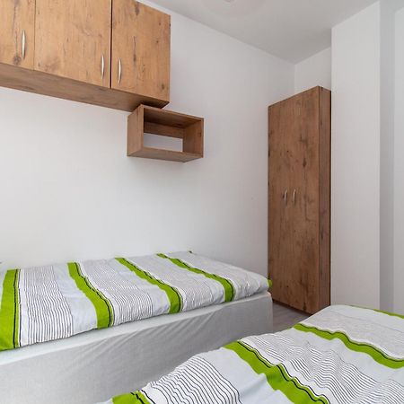 Apartament Perla Устка Екстериор снимка